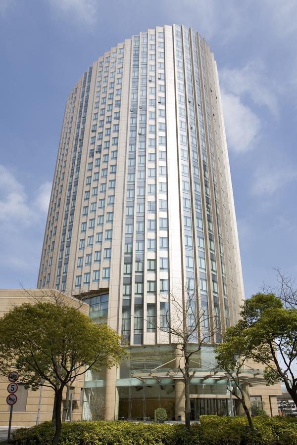 Sheraton Grand Shanghai Pudong Hotel & Residences Exterior photo